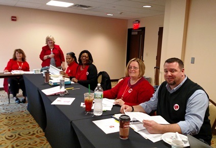 Salem RNs Begin Bargaining for First Contract